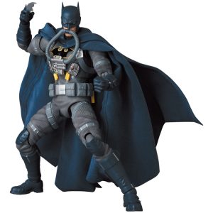 MAFEX Stealth Jumper Batman Hush version