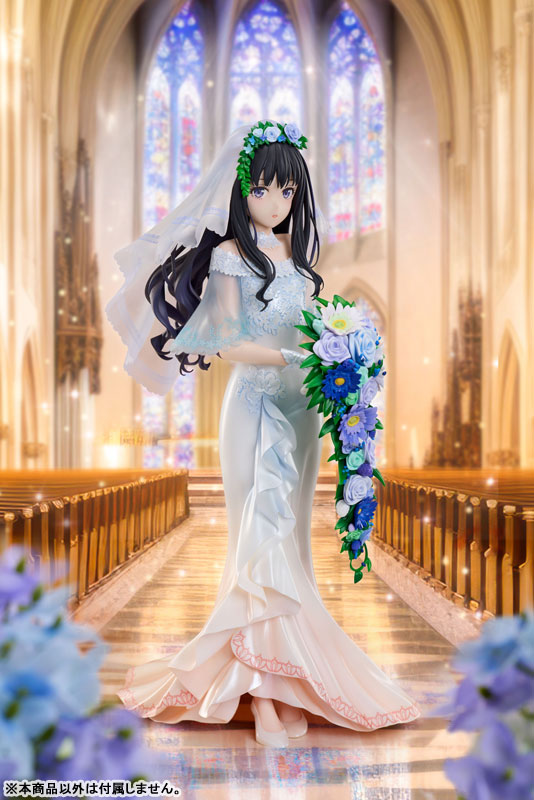 Licorice Recoil Takina Inoue wedding dress figure