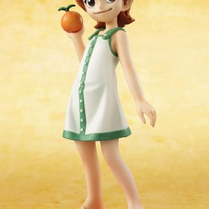 One Piece Nami figure from Portrait of Pirates series
