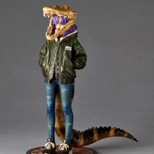 CROCOGIRL figure