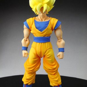 S.H.Figuarts Super Saiyan Goku Dragon Ball Kai figurine