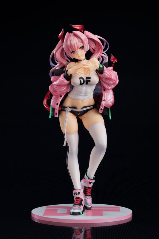 Stella 17 Completed Figure