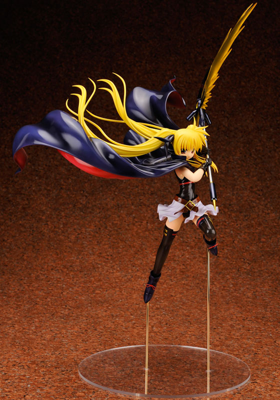 Magical Girl Lyrical Nanoha Fate Testarossa 1/7 figure