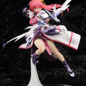 Magical Girl Lyrical Nanoha Signum 1/7 figure