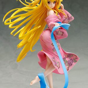 To LOVE-Ru Darkness Yukata Golden Darkness figure