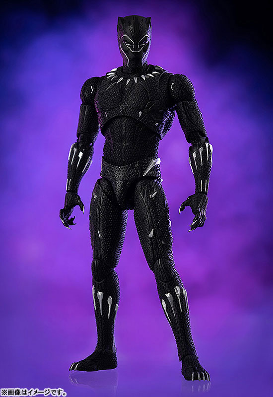 Infinity Saga DLX Black Panther Three Zero figurine