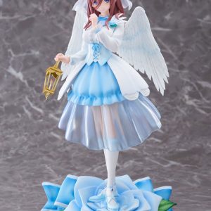Miku Nakano angel figure