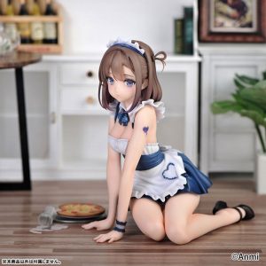 Anmi Gray Duckling maid figure