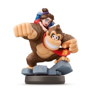 Donkey Kong and Pauline amiibo figures