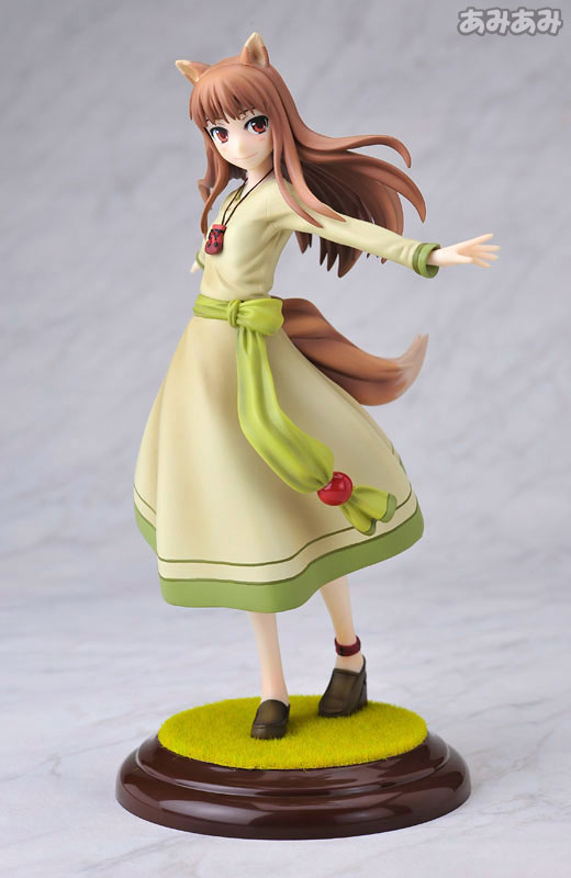 Spice Wolf Holo Renewal pkg fig