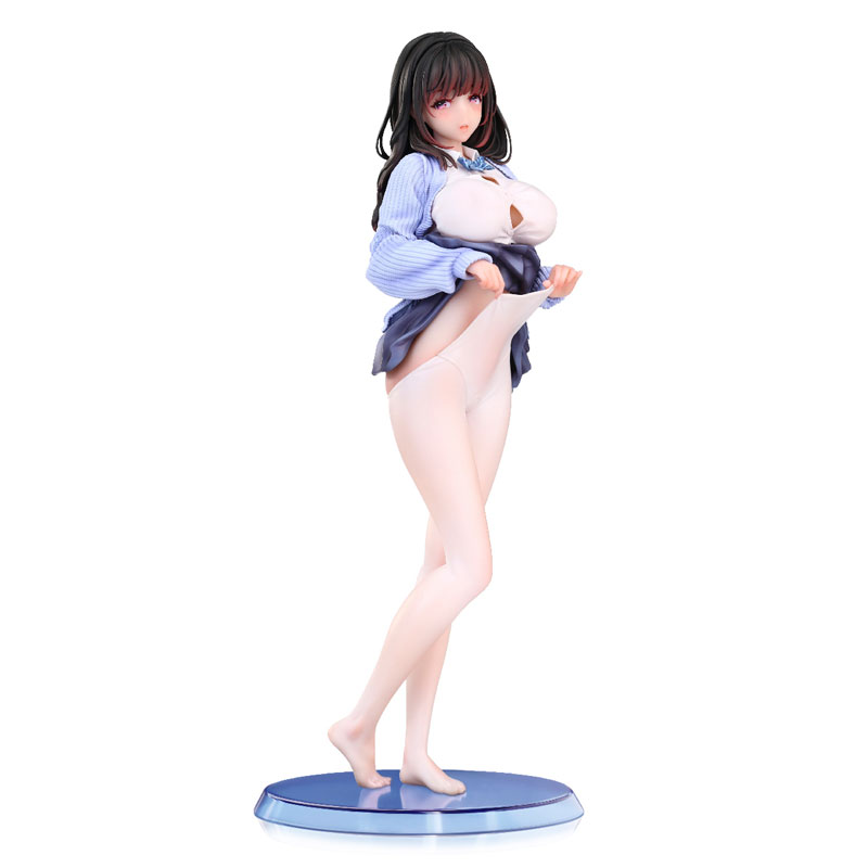 Bathroom Sister figurine by hitomio Jiroku