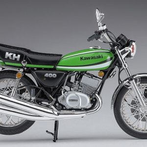 Kawasaki KH400-A7 1/12 scale plastic motorcycle model